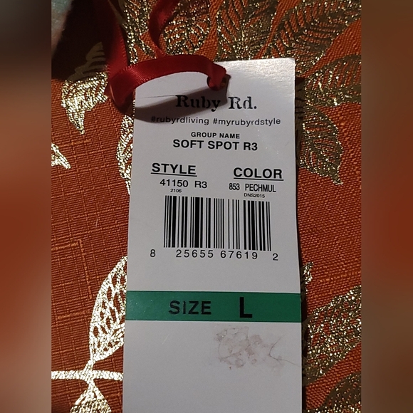 Ruby Rd. Asymetrical Super Soft Pastel Tie-Dye Crew Neck Sweater Size Large - Picture 10 of 10